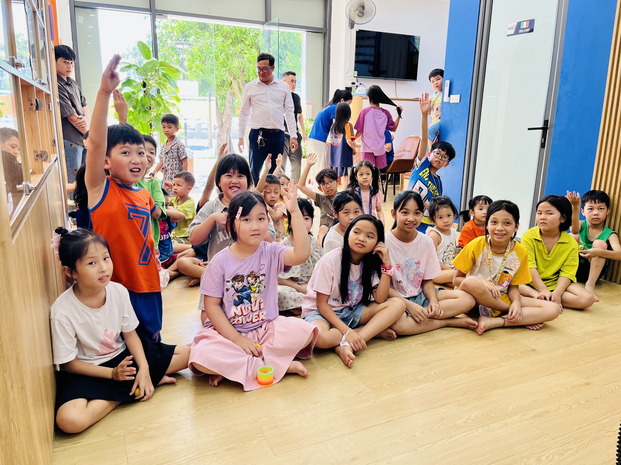 NGÀY QUỐC TẾ THIẾU NHI RỰC RỠ TẠI WAYUP