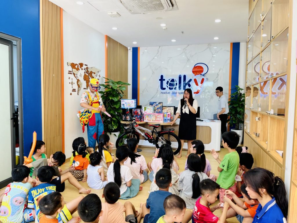 Lễ bốc thăm trúng thưởng là hoạt động được mong chờ nhất tại Wayup